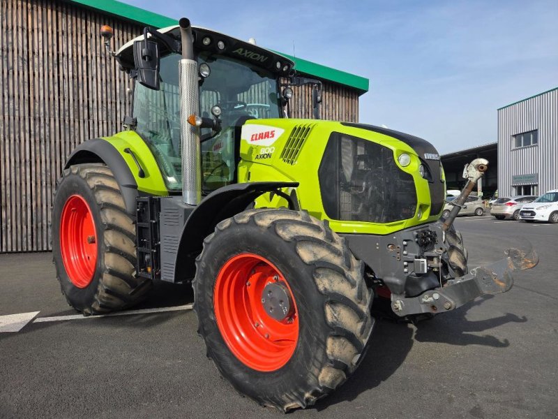 Traktor del tipo CLAAS AXION 800, Gebrauchtmaschine en BRECEY (Imagen 1)