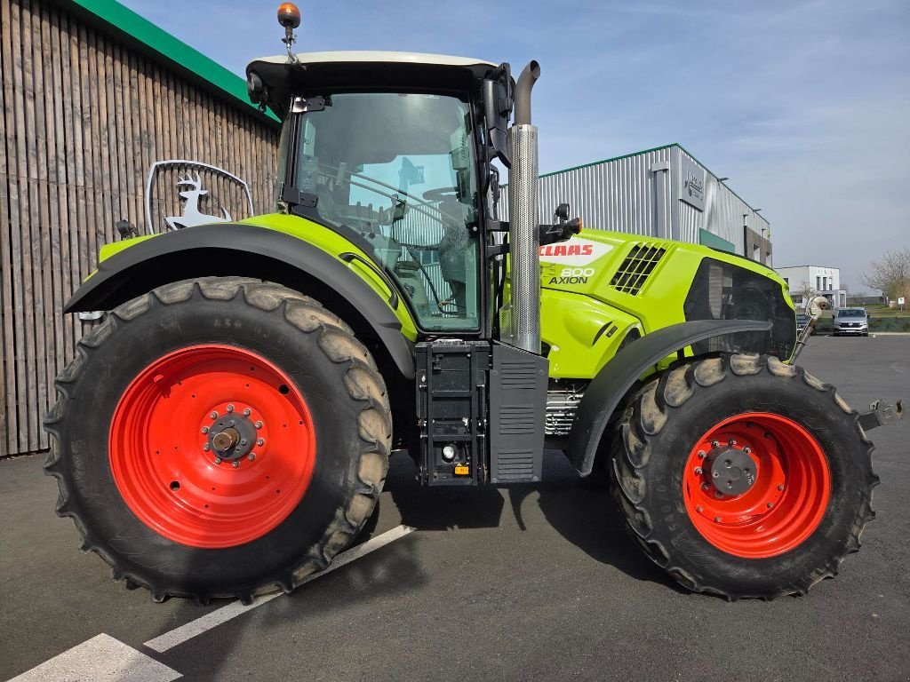 Traktor Türe ait CLAAS AXION 800, Gebrauchtmaschine içinde BRECEY (resim 11)