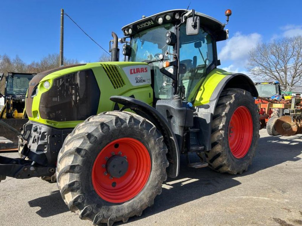Traktor του τύπου CLAAS AXION 800, Gebrauchtmaschine σε JOSSELIN (Φωτογραφία 1)