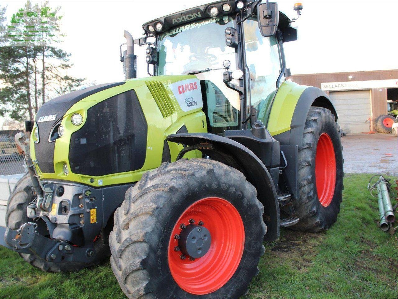 Traktor του τύπου CLAAS AXION 800, Gebrauchtmaschine σε FORRES (Φωτογραφία 1)
