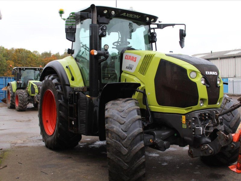 Traktor typu CLAAS AXION 800, Gebrauchtmaschine v PERTH (Obrázek 1)