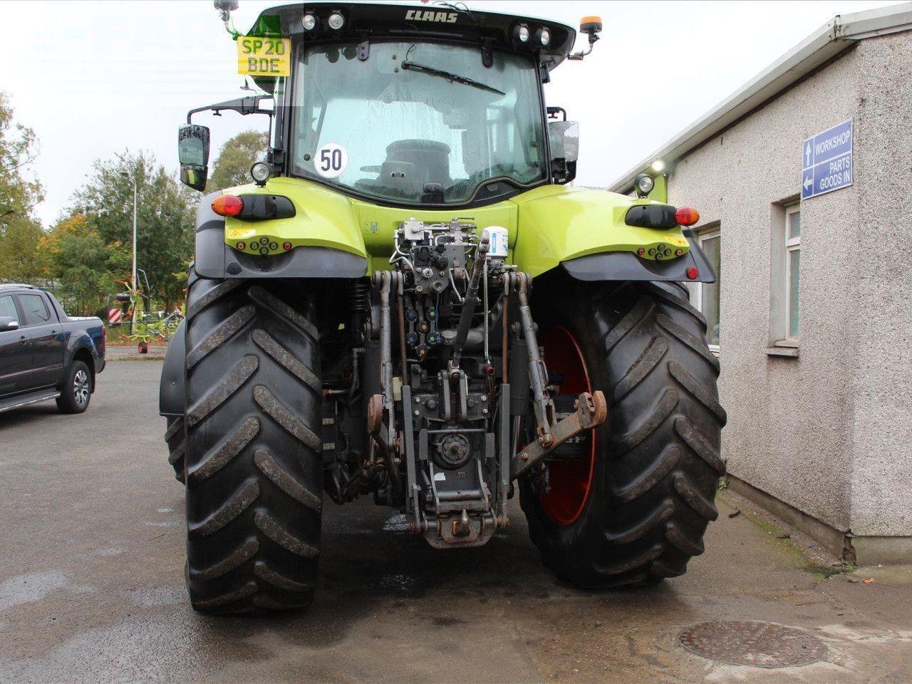 Traktor del tipo CLAAS AXION 800, Gebrauchtmaschine en PERTH (Imagen 4)