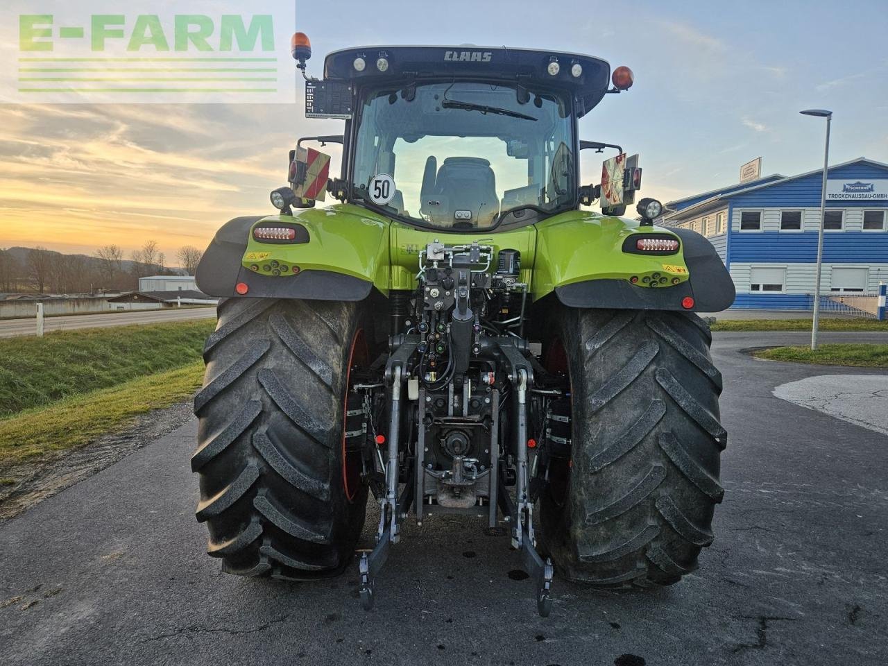 Traktor des Typs CLAAS axion 810 c-matic CMATIC, Gebrauchtmaschine in ILZ (Bild 7)