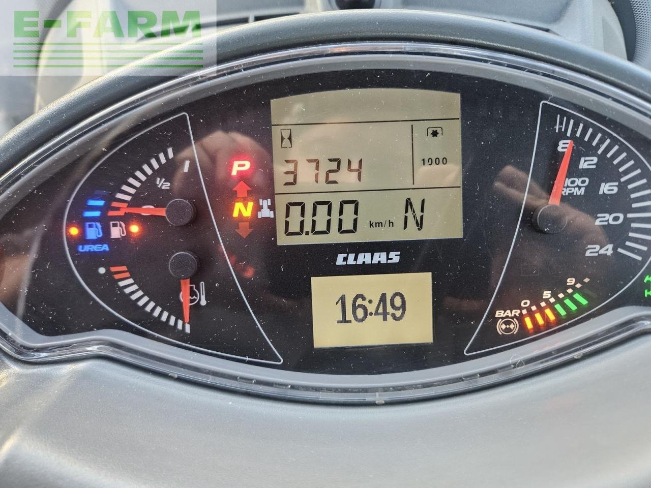 Traktor des Typs CLAAS axion 810 c-matic CMATIC, Gebrauchtmaschine in ILZ (Bild 11)