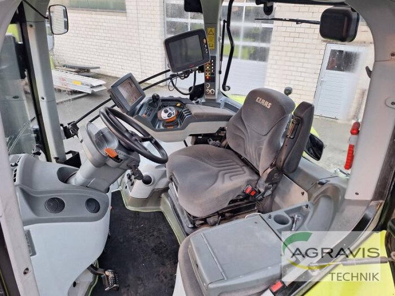 Traktor des Typs CLAAS AXION 810 CEBIS, Gebrauchtmaschine in Warburg (Bild 5)