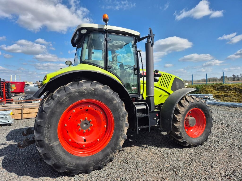Traktor του τύπου CLAAS AXION 810 CEBIS, Gebrauchtmaschine σε MORHANGE (Φωτογραφία 5)