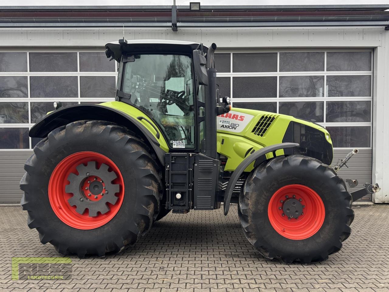 Traktor типа CLAAS AXION 810 CIS+ Cmati, Gebrauchtmaschine в Homberg/Ohm - Maulbach (Фотография 17)
