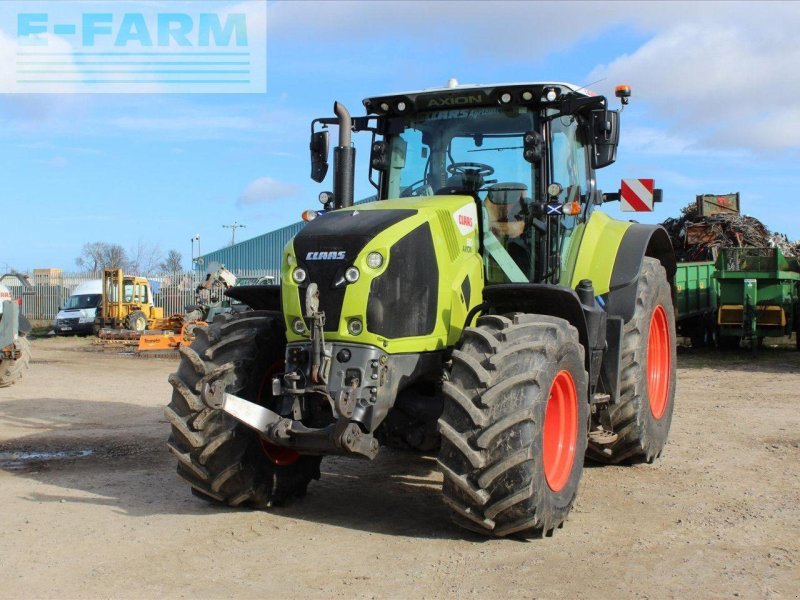 Traktor типа CLAAS AXION 810 CIS, Gebrauchtmaschine в FORRES (Фотография 1)