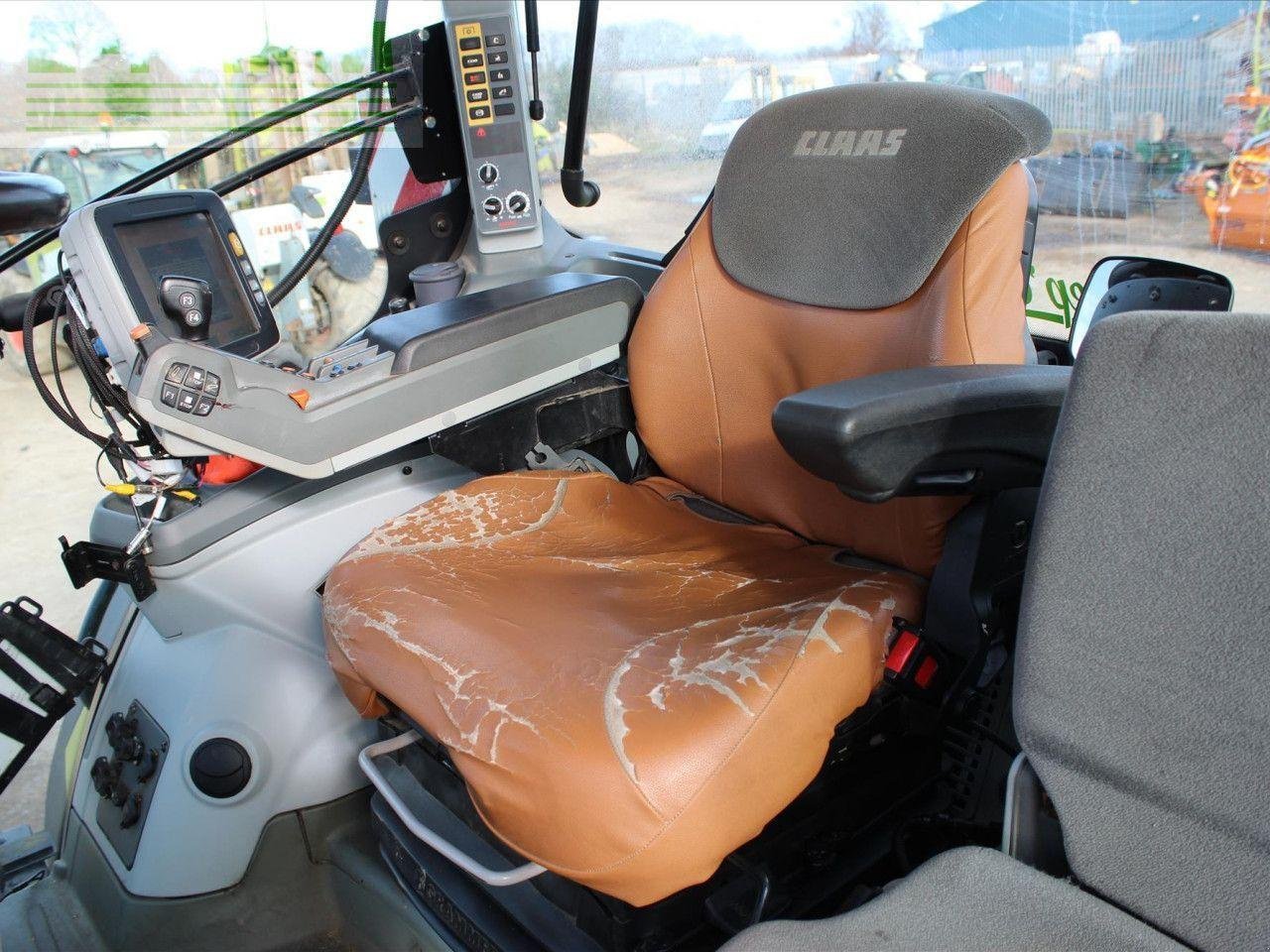 Traktor типа CLAAS AXION 810 CIS, Gebrauchtmaschine в FORRES (Фотография 10)