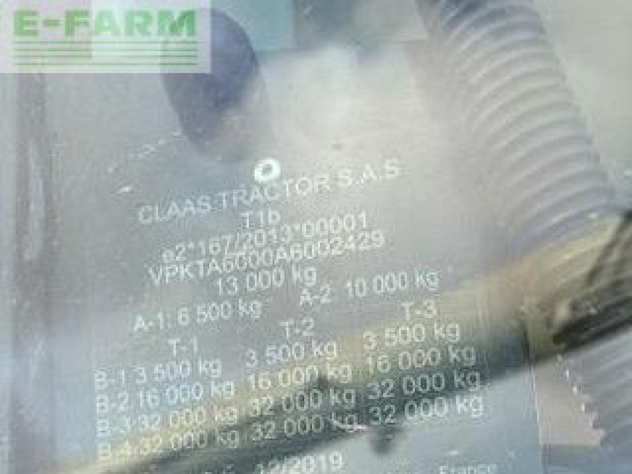 Traktor типа CLAAS AXION 810 CIS, Gebrauchtmaschine в FORRES (Фотография 11)