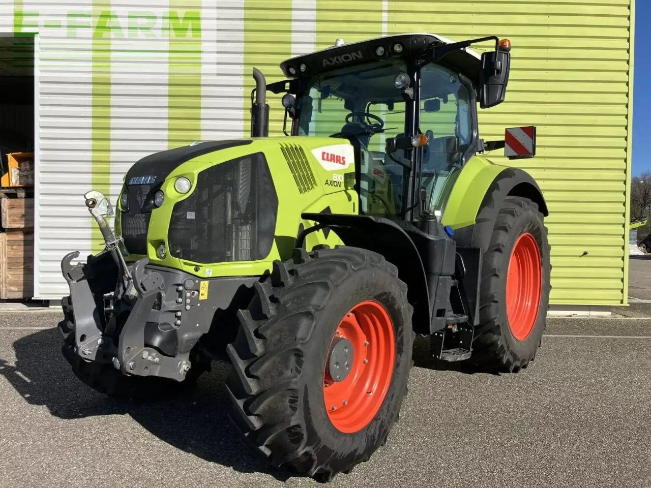 Traktor του τύπου CLAAS axion 810 cis, Gebrauchtmaschine σε AILLAS (33 - GIRONDE) (Φωτογραφία 2)