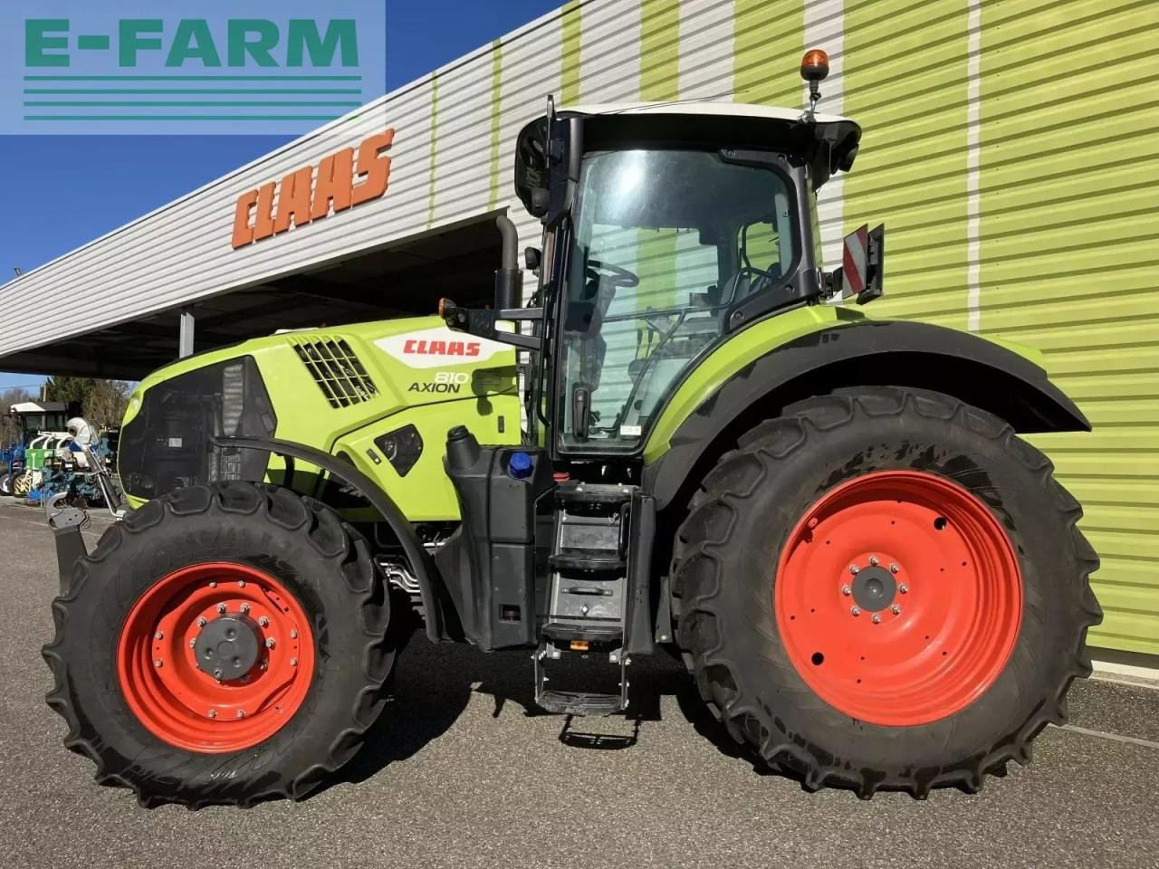 Traktor του τύπου CLAAS axion 810 cis, Gebrauchtmaschine σε AILLAS (33 - GIRONDE) (Φωτογραφία 3)