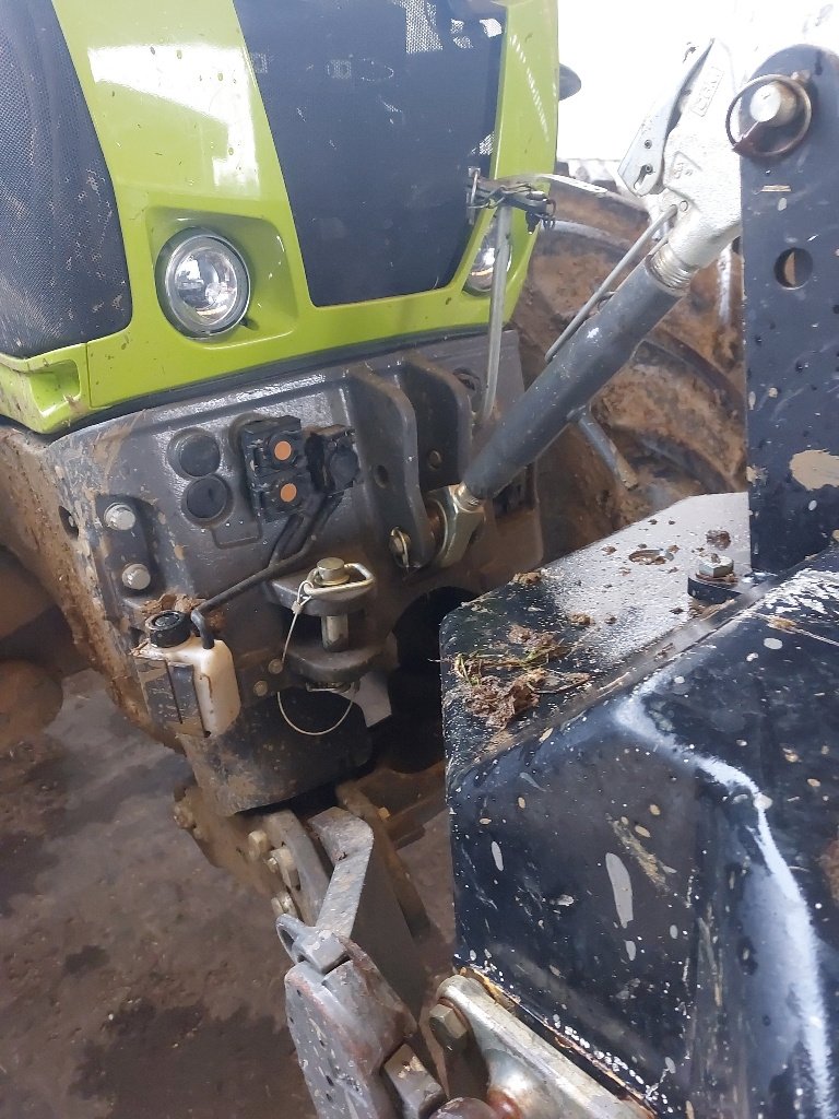 Traktor del tipo CLAAS AXION 810 CMATIC (2), Gebrauchtmaschine en BRAS SUR MEUSE (Imagen 8)