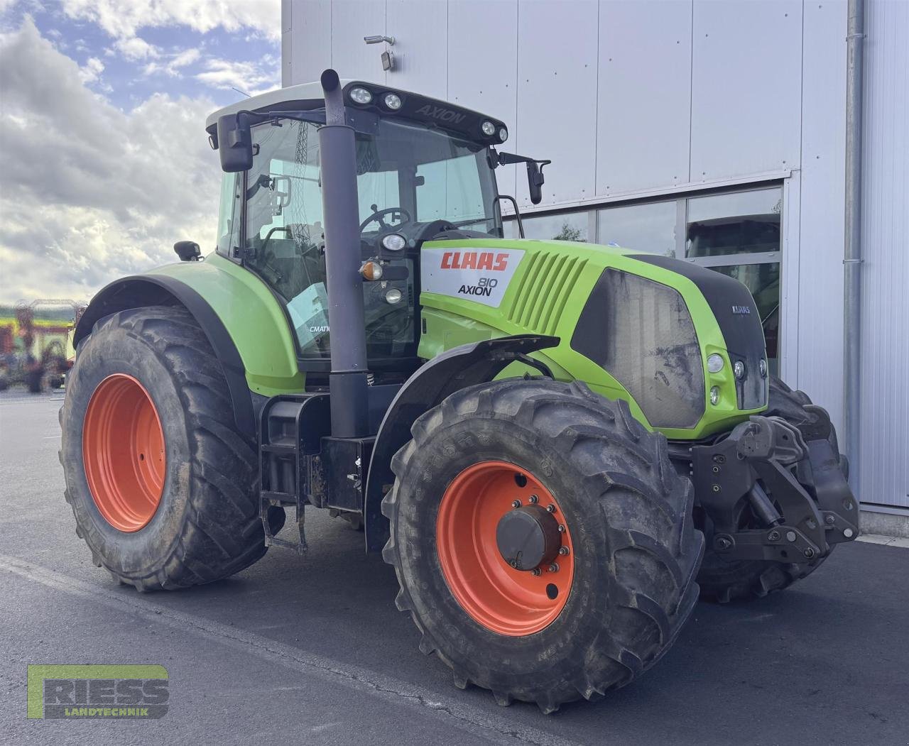 Traktor typu CLAAS AXION 810 CMATIC A31, Gebrauchtmaschine w Homberg/Ohm - Maulbach (Zdjęcie 2)