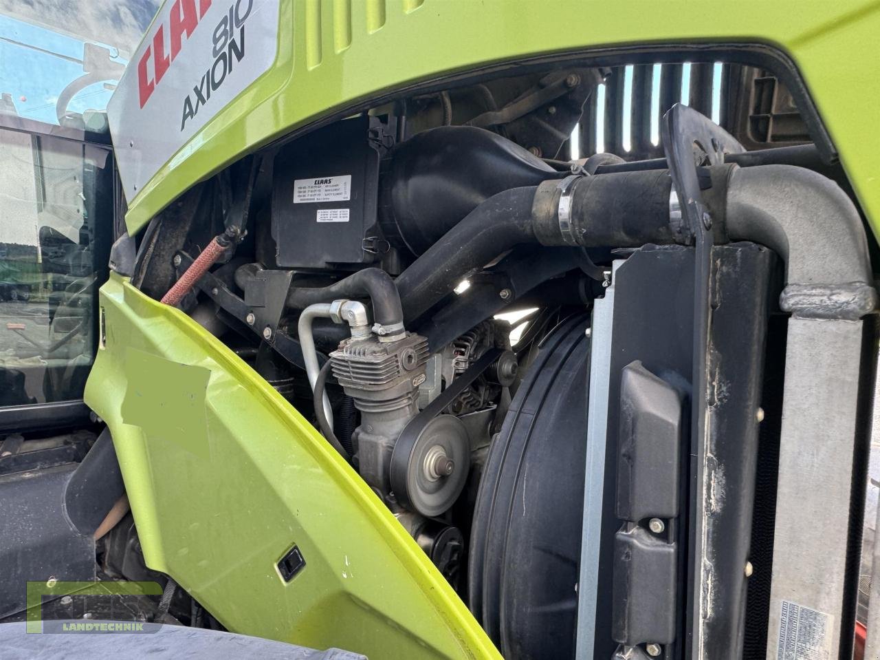 Traktor typu CLAAS AXION 810 CMATIC A31, Gebrauchtmaschine w Homberg/Ohm - Maulbach (Zdjęcie 9)