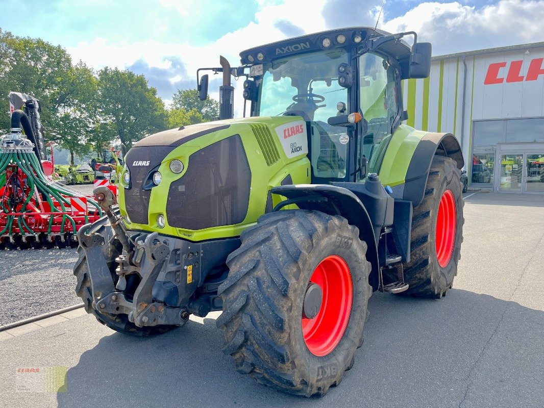 Traktor des Typs CLAAS AXION 810 CMATIC CEBIS, Gebrauchtmaschine in Neerstedt (Bild 1)