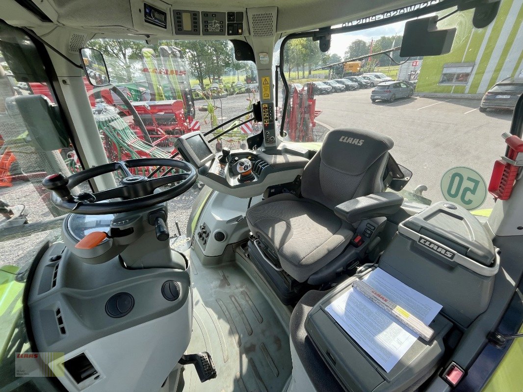 Traktor des Typs CLAAS AXION 810 CMATIC CEBIS, Gebrauchtmaschine in Neerstedt (Bild 12)