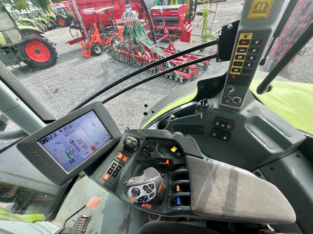 Traktor des Typs CLAAS AXION 810 CMATIC CEBIS, Gebrauchtmaschine in Neerstedt (Bild 13)