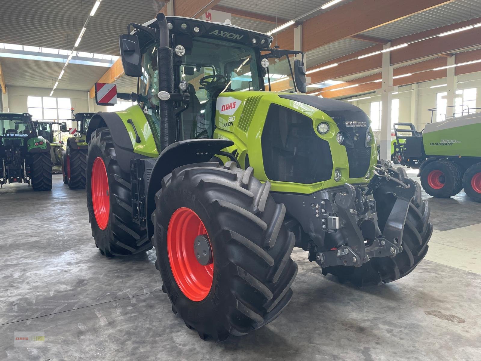 Traktor типа CLAAS Axion 810 CMATIC CEBIS, Gebrauchtmaschine в Langenau (Фотография 1)