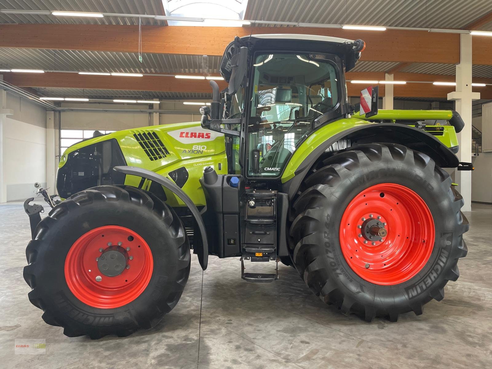 Traktor типа CLAAS Axion 810 CMATIC CEBIS, Gebrauchtmaschine в Langenau (Фотография 4)