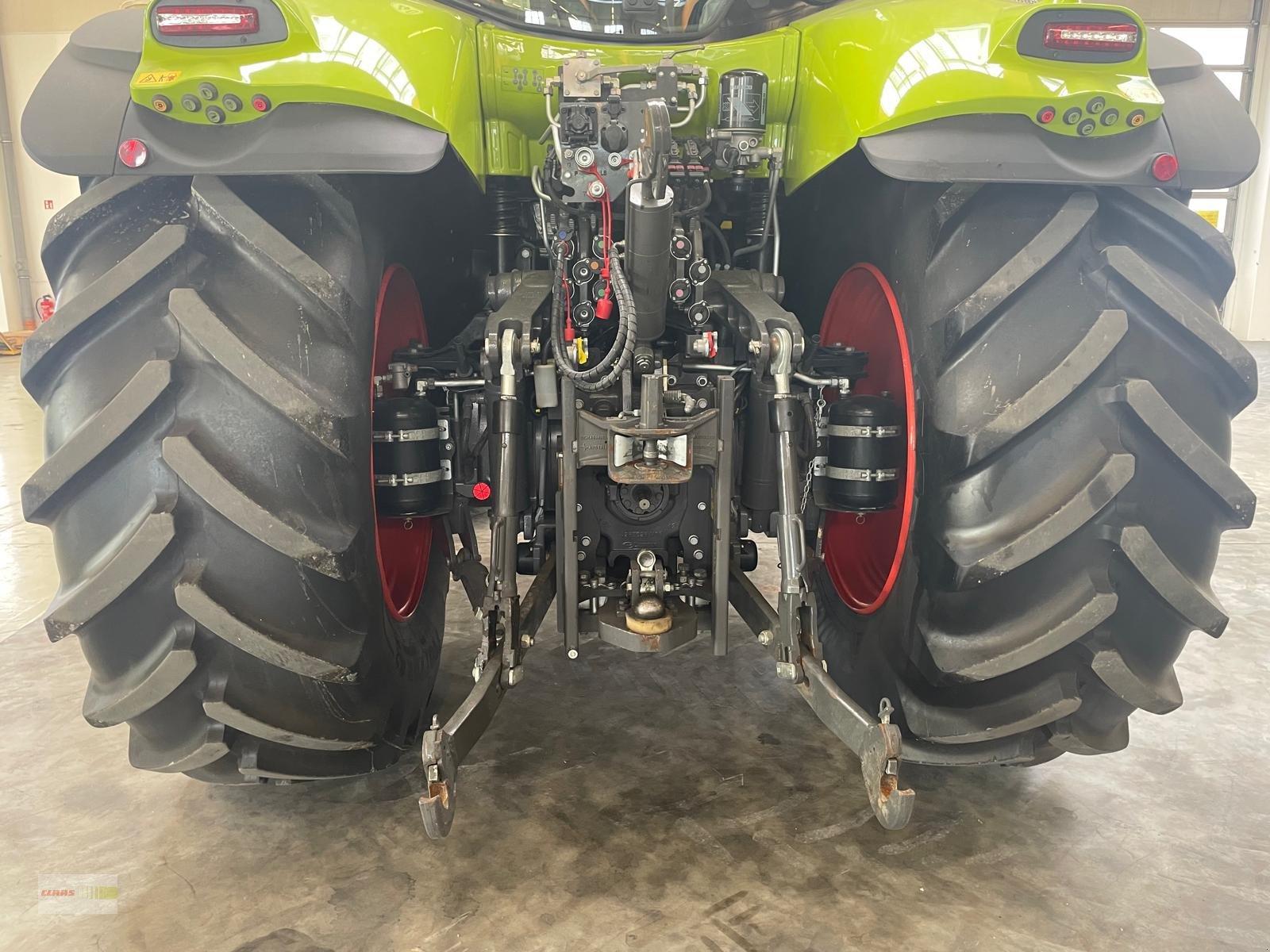 Traktor типа CLAAS Axion 810 CMATIC CEBIS, Gebrauchtmaschine в Langenau (Фотография 6)
