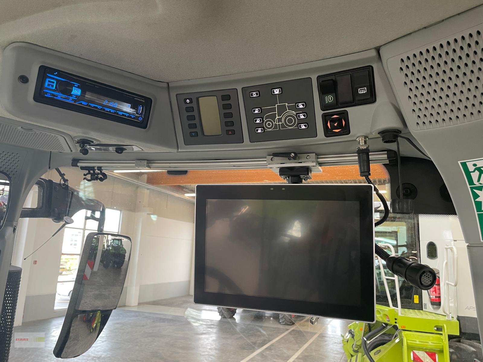 Traktor типа CLAAS Axion 810 CMATIC CEBIS, Gebrauchtmaschine в Langenau (Фотография 14)