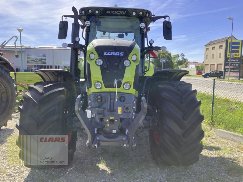 Traktor des Typs CLAAS AXION 810 CMATIC CEBIS, Neumaschine in Breitenbrunn (Bild 2)