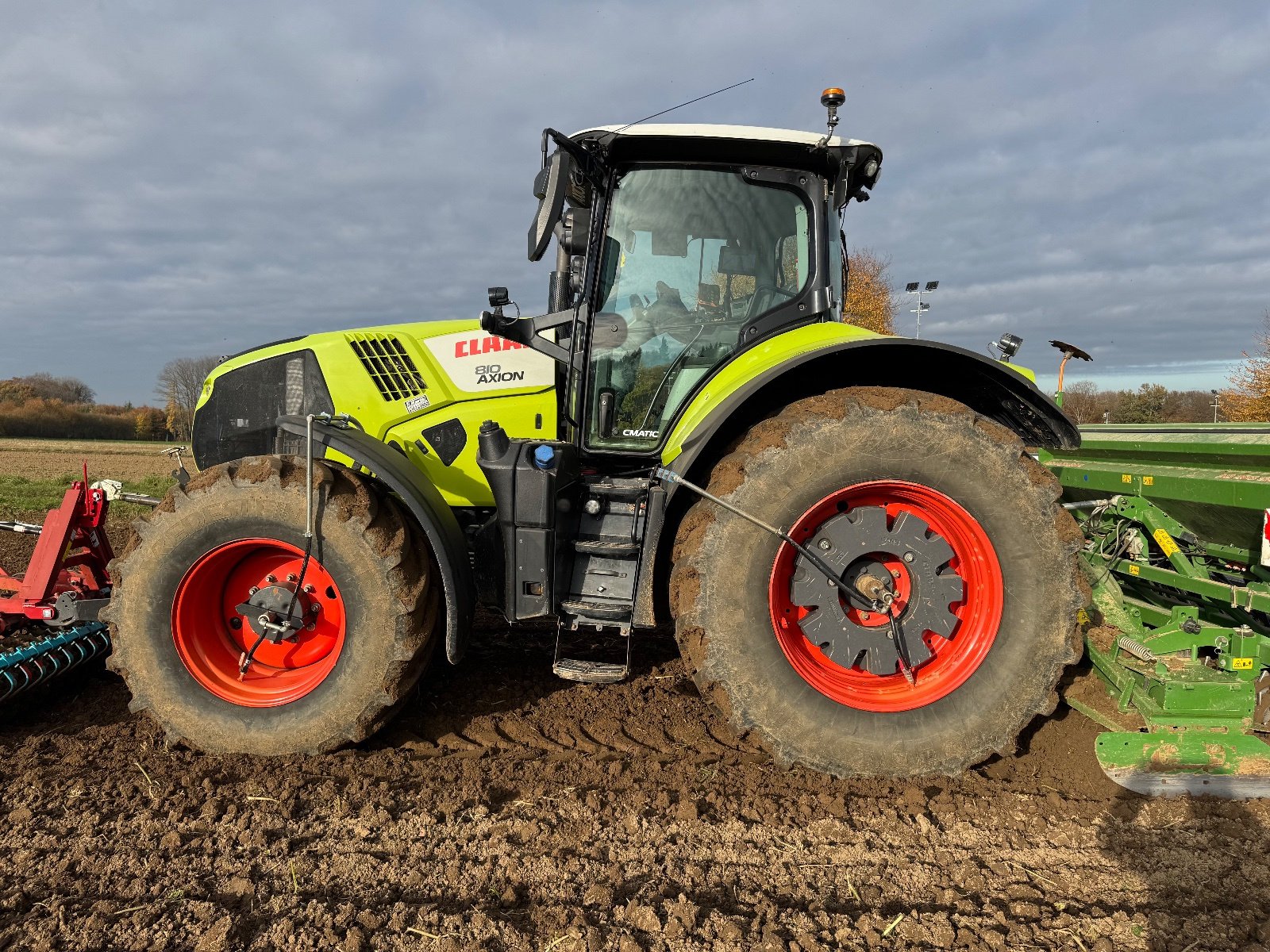 Traktor типа CLAAS Axion 810 CMATIC CEBIS, Gebrauchtmaschine в Hennef (Фотография 7)