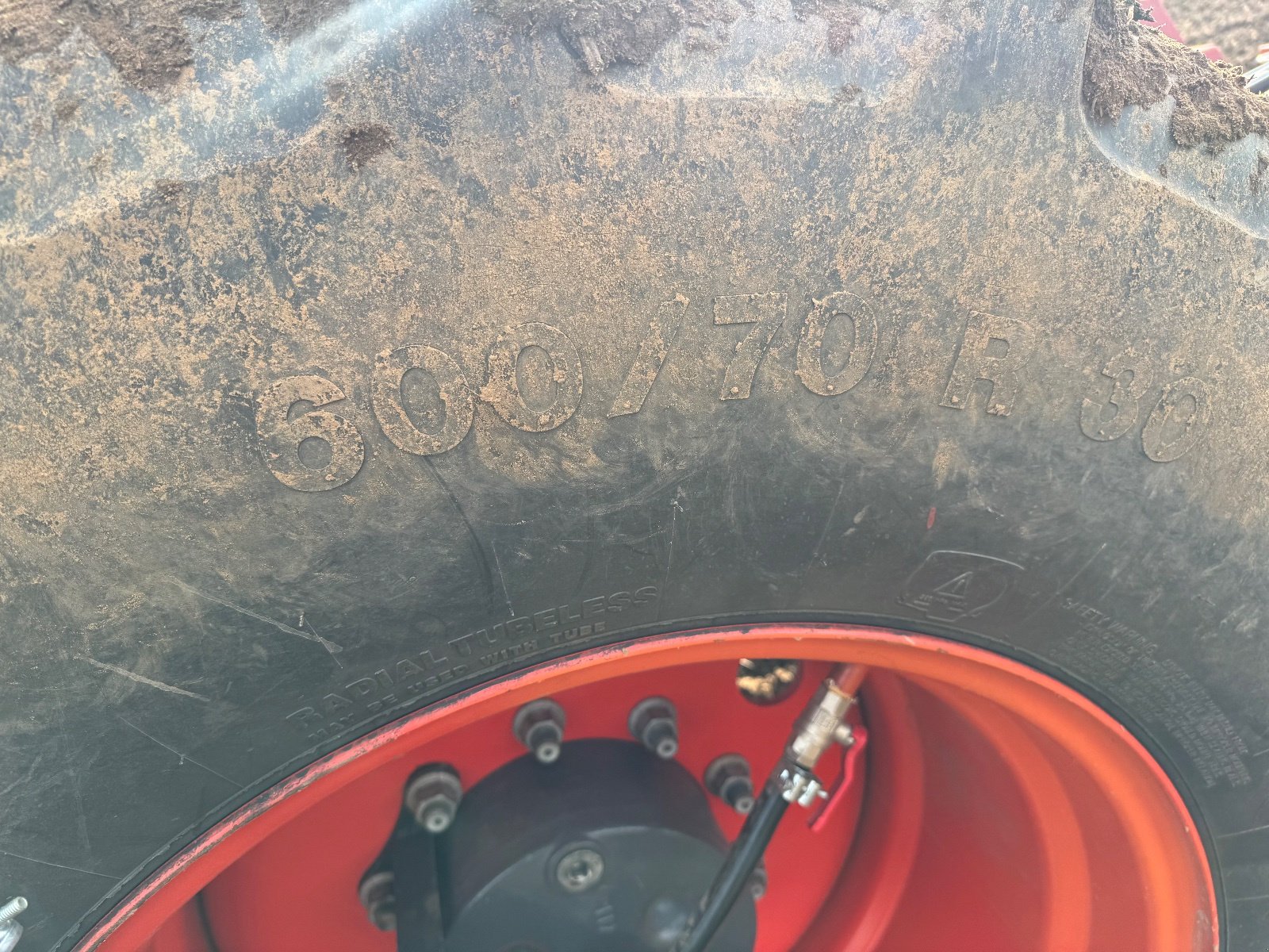 Traktor типа CLAAS Axion 810 CMATIC CEBIS, Gebrauchtmaschine в Hennef (Фотография 13)