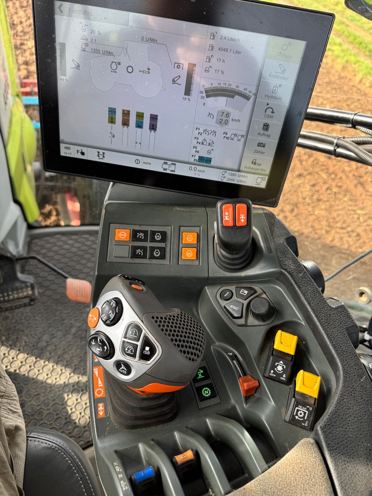 Traktor типа CLAAS Axion 810 CMATIC CEBIS, Gebrauchtmaschine в Hennef (Фотография 17)