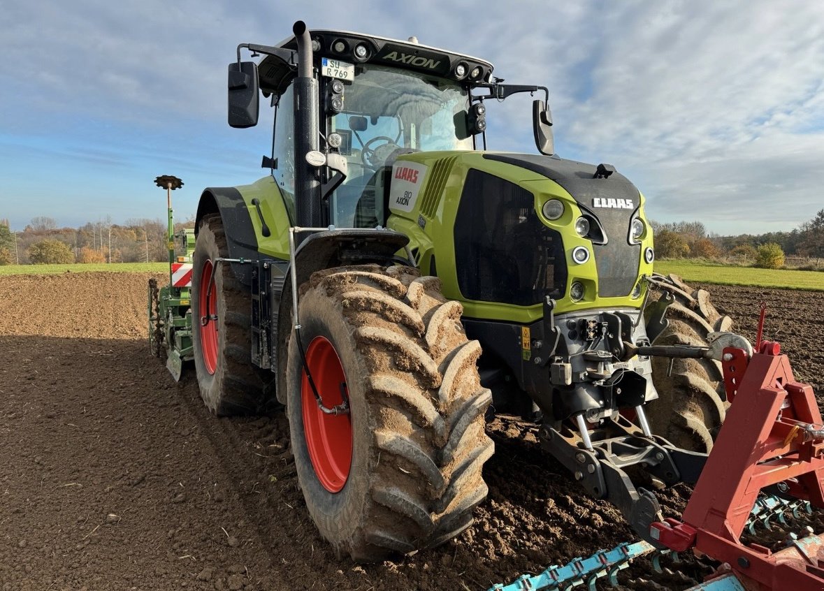 Traktor van het type CLAAS Axion 810 CMATIC CEBIS, Gebrauchtmaschine in Hennef (Foto 1)