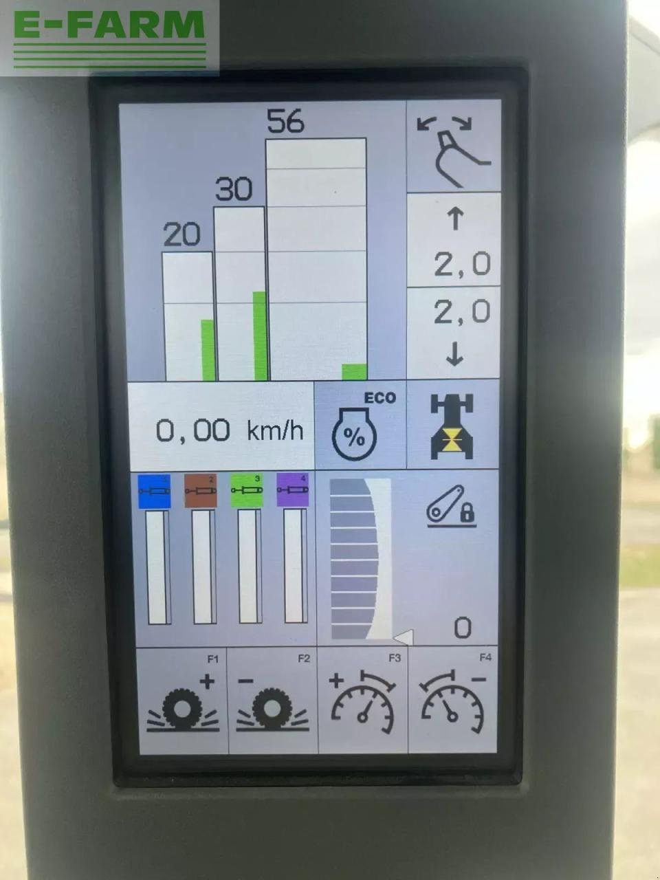 Traktor типа CLAAS axion 810 cmatic s5 cis CMATIC CIS, Gebrauchtmaschine в ST ANDIOL (Фотография 11)