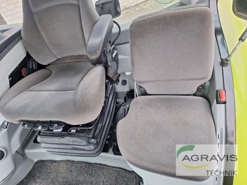 Traktor типа CLAAS AXION 810 CMATIC TIER 4F, Gebrauchtmaschine в Warburg (Фотография 13)