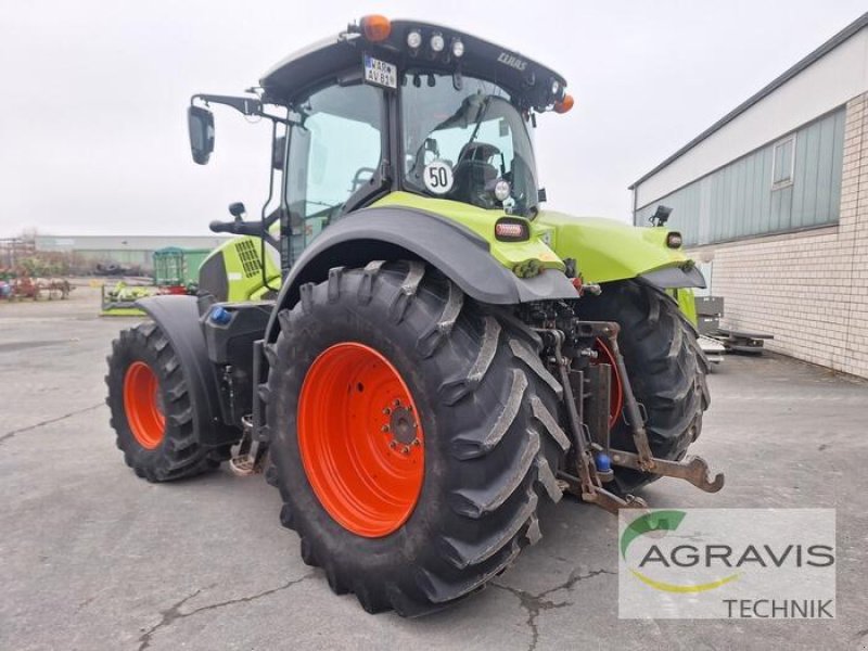 Traktor типа CLAAS AXION 810 CMATIC TIER 4F, Gebrauchtmaschine в Warburg (Фотография 4)
