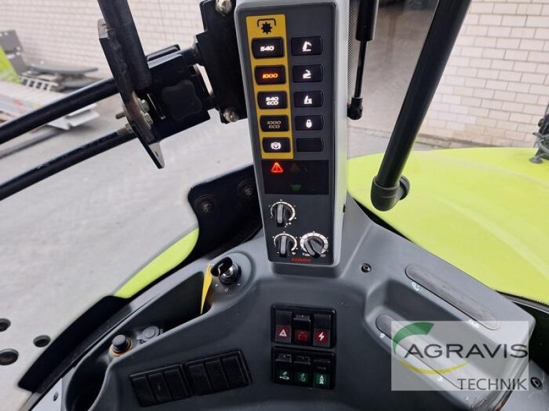 Traktor типа CLAAS AXION 810 CMATIC TIER 4F, Gebrauchtmaschine в Warburg (Фотография 9)