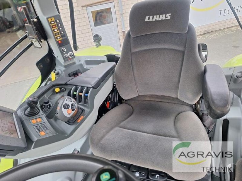 Traktor типа CLAAS AXION 810 CMATIC TIER 4F, Gebrauchtmaschine в Warburg (Фотография 12)