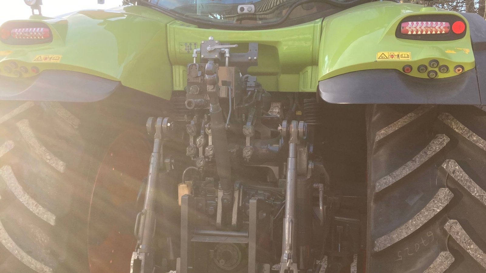 Traktor of the type CLAAS Axion 810 CMATIC Vario, Gebrauchtmaschine in Store Heddinge (Picture 10)