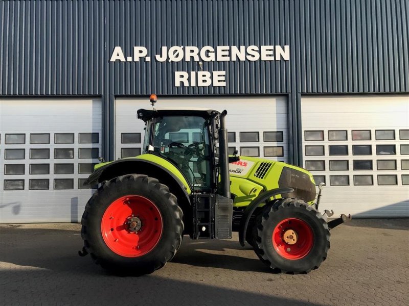 Traktor of the type CLAAS AXION  810 CMATIC, Gebrauchtmaschine in Ribe (Picture 1)