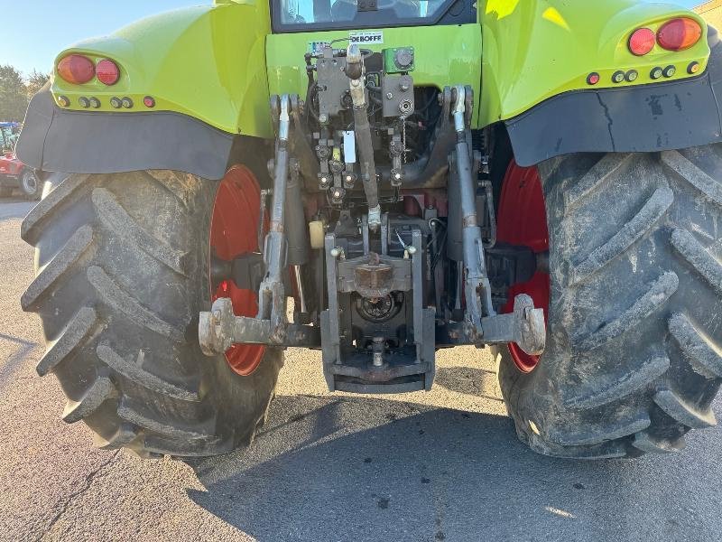 Traktor typu CLAAS AXION 810 CMATIC, Gebrauchtmaschine v Wargnies Le Grand (Obrázek 7)