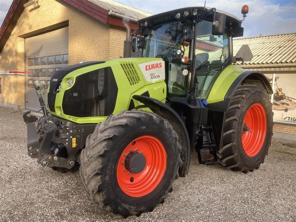 Traktor of the type CLAAS AXION  810 CMATIC, Gebrauchtmaschine in Store Heddinge (Picture 2)