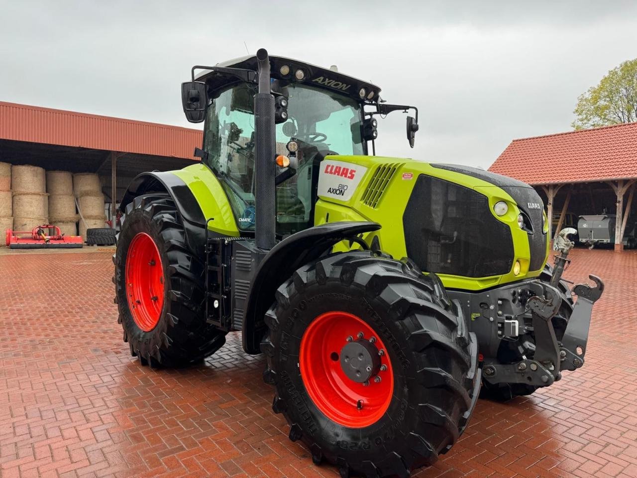 Traktor Türe ait CLAAS Axion 810 CMatic, Gebrauchtmaschine içinde Könnern (resim 2)