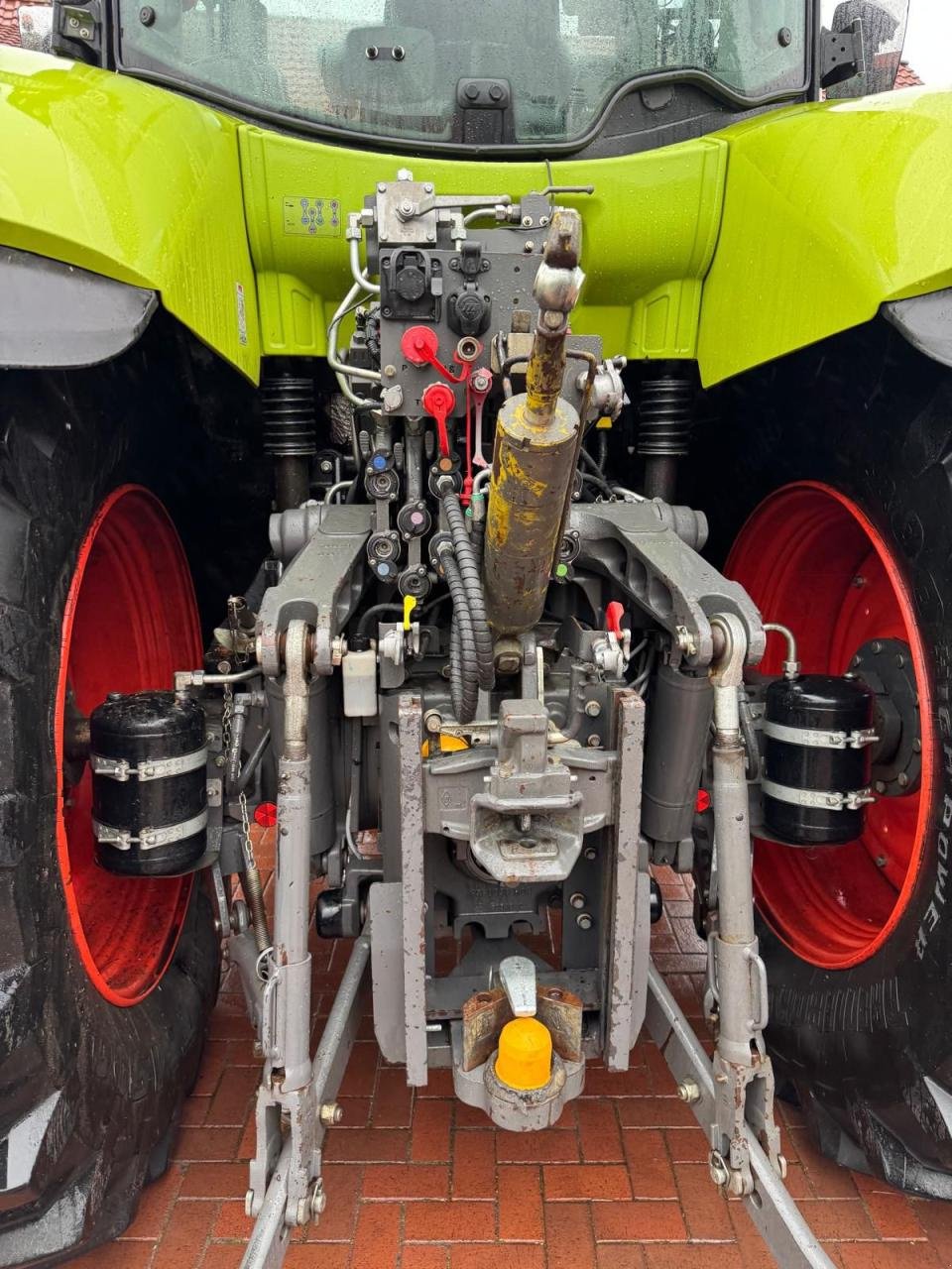 Traktor Türe ait CLAAS Axion 810 CMatic, Gebrauchtmaschine içinde Könnern (resim 4)