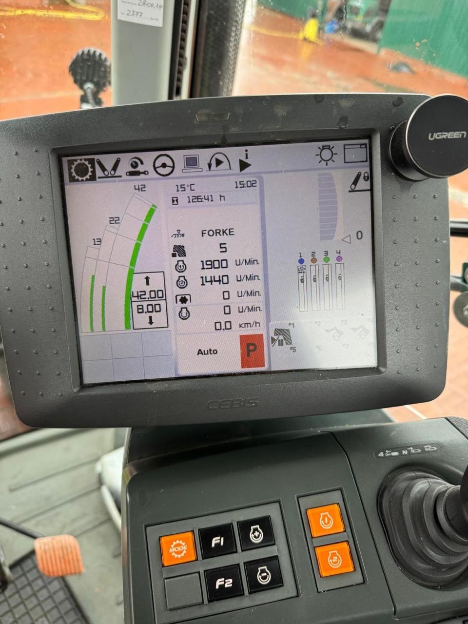 Traktor Türe ait CLAAS Axion 810 CMatic, Gebrauchtmaschine içinde Könnern (resim 8)