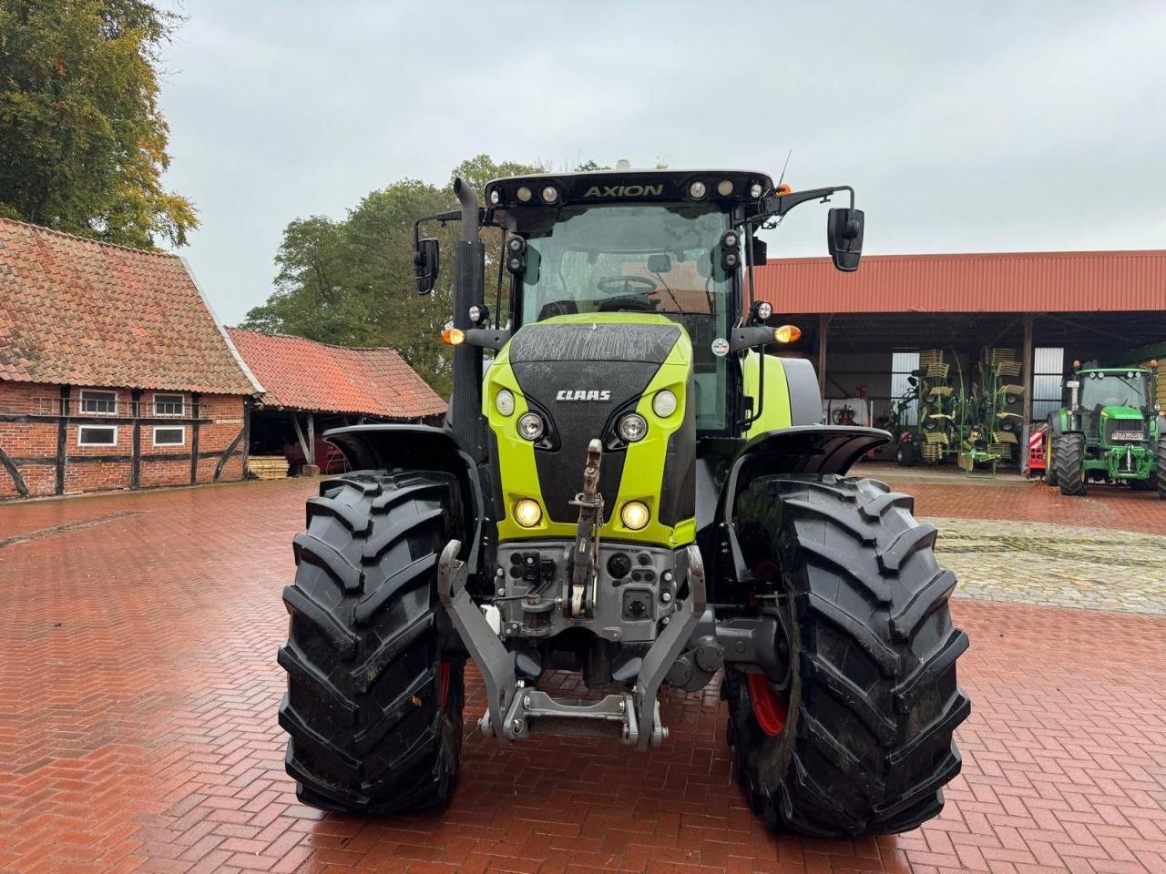 Traktor Türe ait CLAAS Axion 810 CMatic, Gebrauchtmaschine içinde Könnern (resim 11)