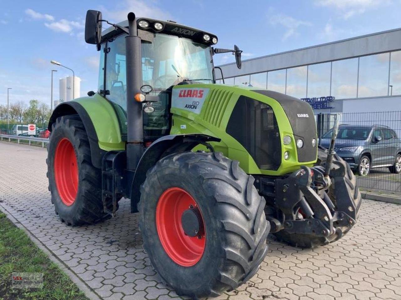 Traktor des Typs CLAAS AXION 810 CMATIC, Gebrauchtmaschine in Oyten (Bild 3)