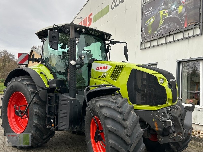 Traktor des Typs CLAAS AXION 810 CMATIC, Gebrauchtmaschine in Weddingstedt (Bild 1)