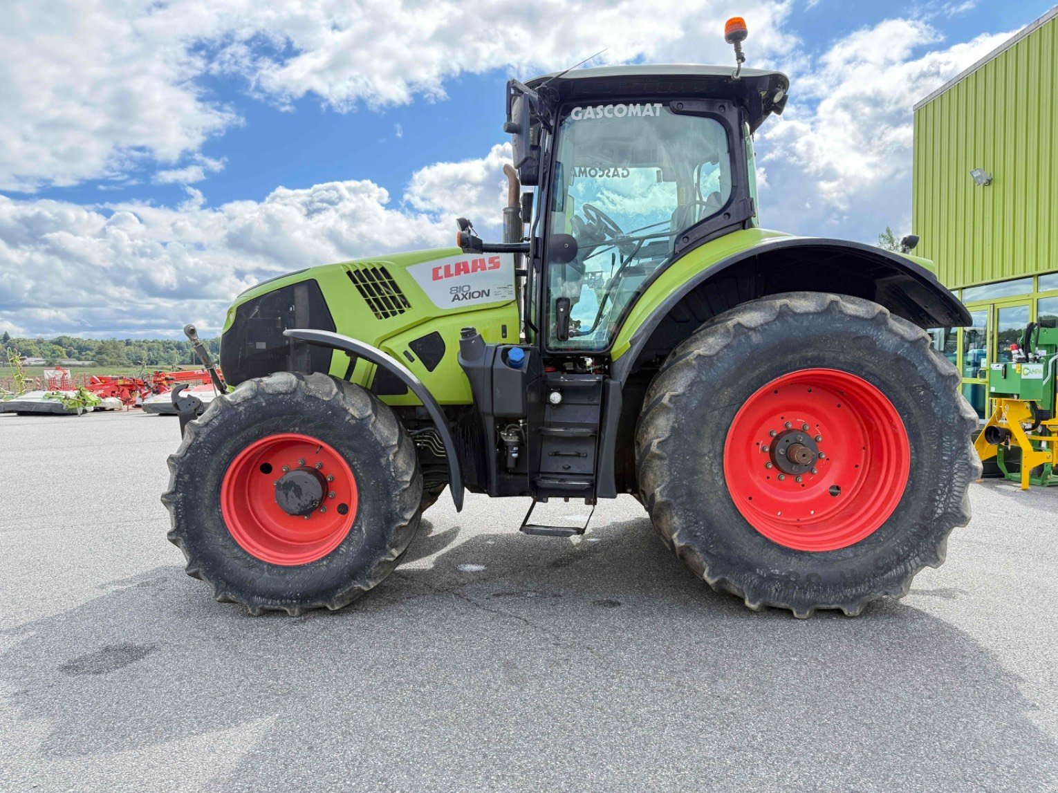 Traktor типа CLAAS AXION 810 T4F CIS, Gebrauchtmaschine в SAINT GAUDENS (Фотография 5)
