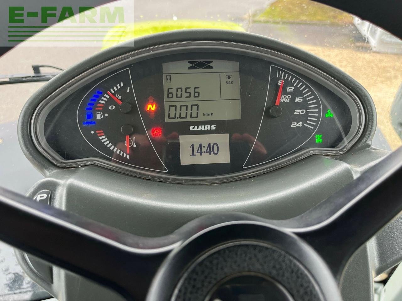 Traktor tip CLAAS axion 810 t4f cmatic CMATIC, Gebrauchtmaschine in PONTIVY (56 - MORBIHAN) (Poză 9)