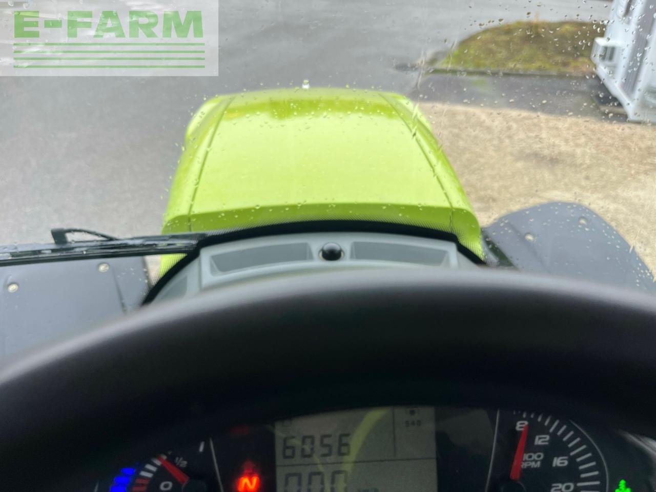 Traktor tip CLAAS axion 810 t4f cmatic CMATIC, Gebrauchtmaschine in PONTIVY (56 - MORBIHAN) (Poză 10)