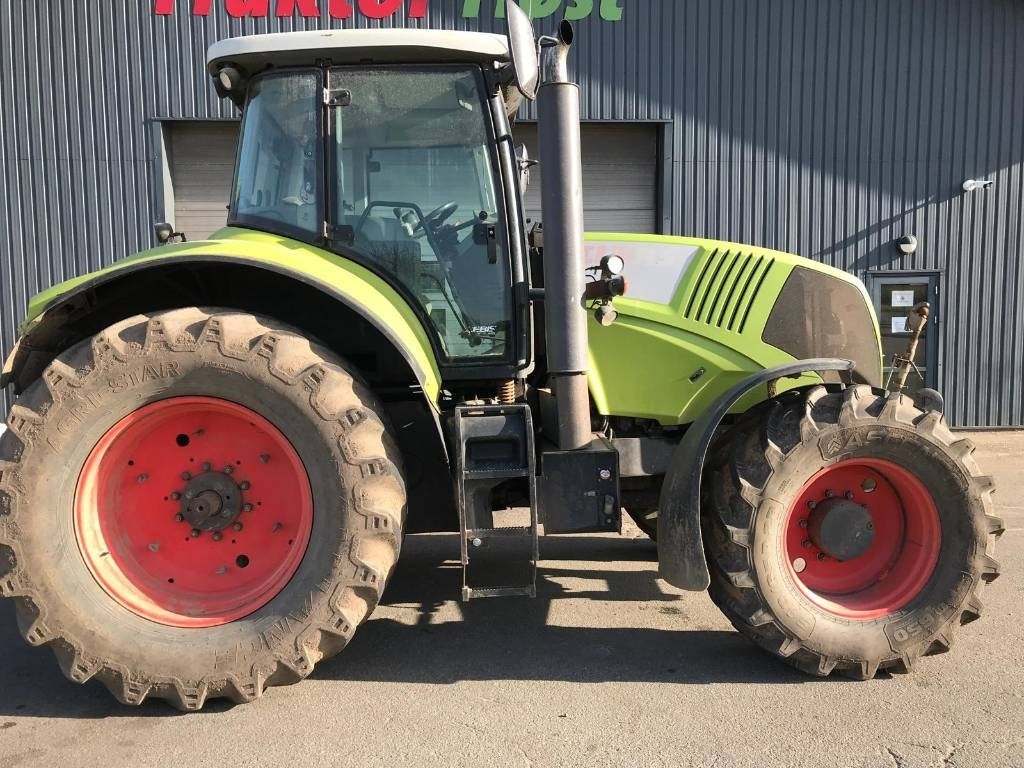 Traktor typu CLAAS AXION 810, Gebrauchtmaschine v Kolding (Obrázek 3)
